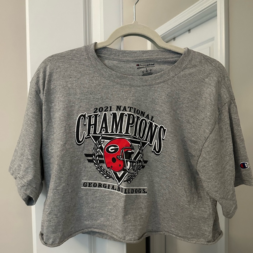UGA cropped t shirt - like new